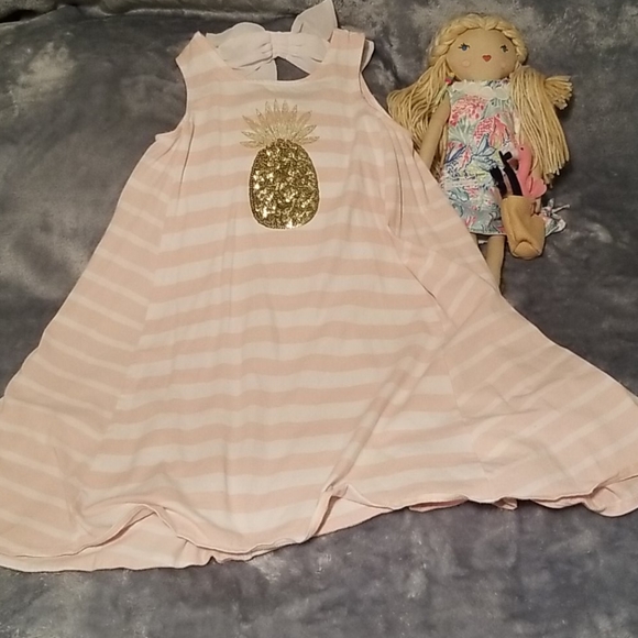 Jillian's Closet Other - Girls pineapple sundress
